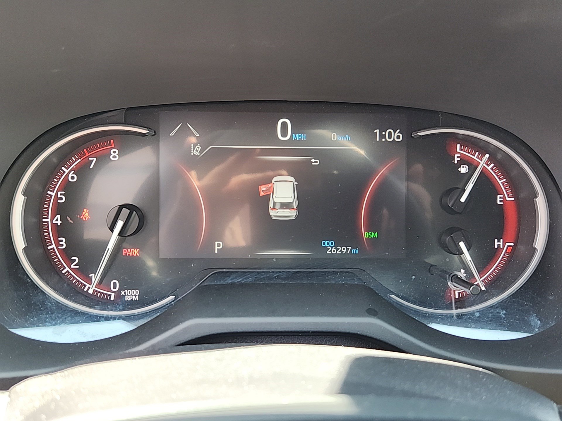 2025 Toyota RAV4 XLE photo 11