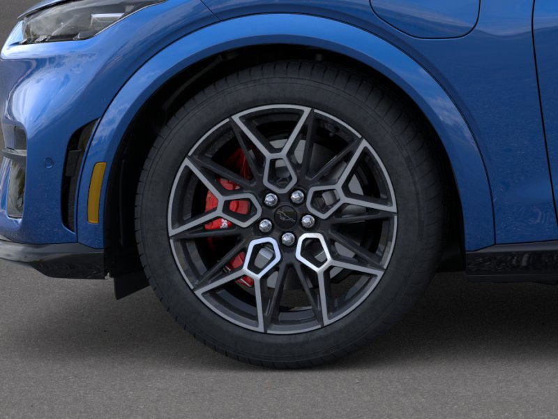 2025 Ford Mustang Mach-E GT photo 17
