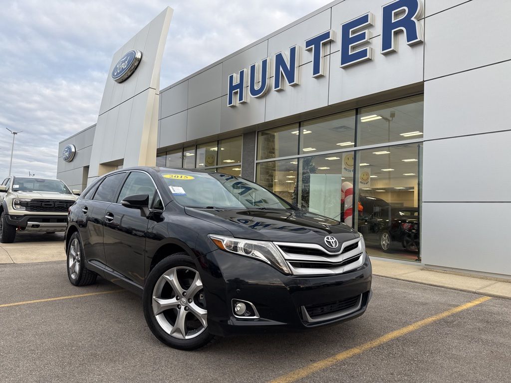 2015 Toyota Venza Limited's photo