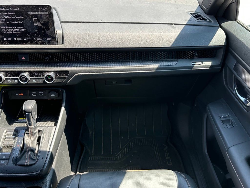 2025 Honda CR-V Hybrid Sport-L photo 8