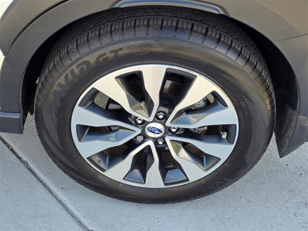 2023 Subaru Outback Touring XT photo 37