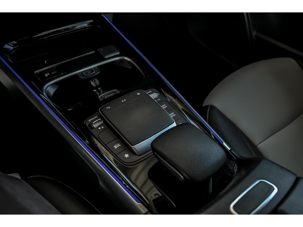 2022 Mercedes Benz GLB 250 4MATIC photo 20