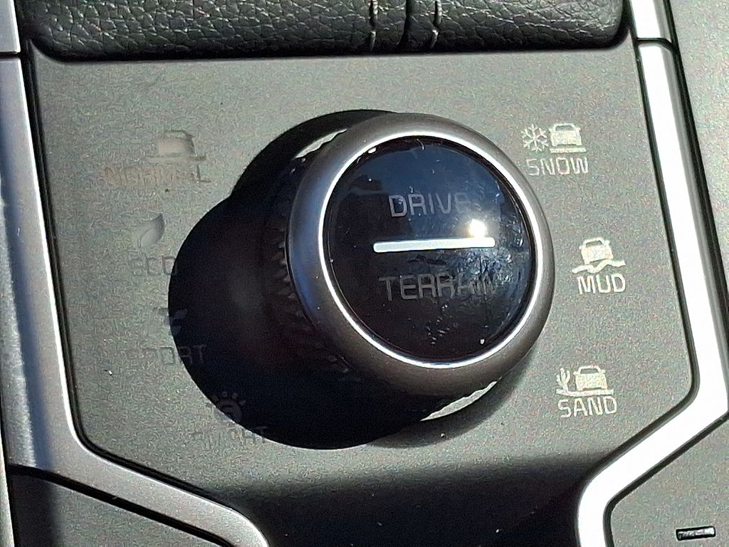 2026 Kia Sorento EX photo 18