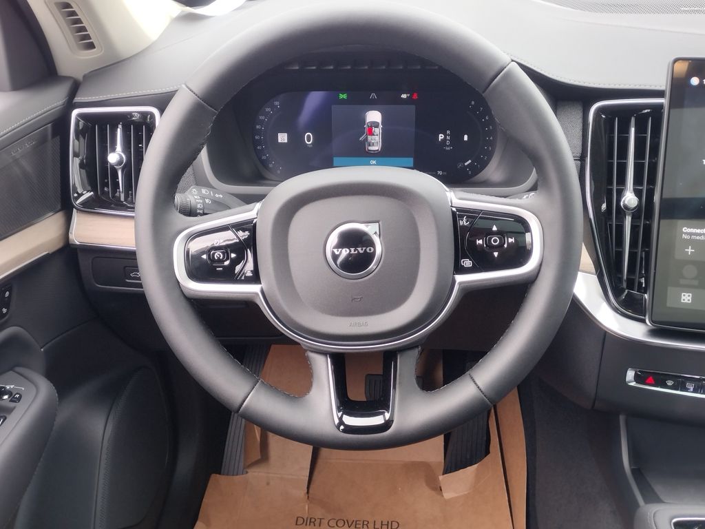 2026 VOLVO XC90 - Image 22