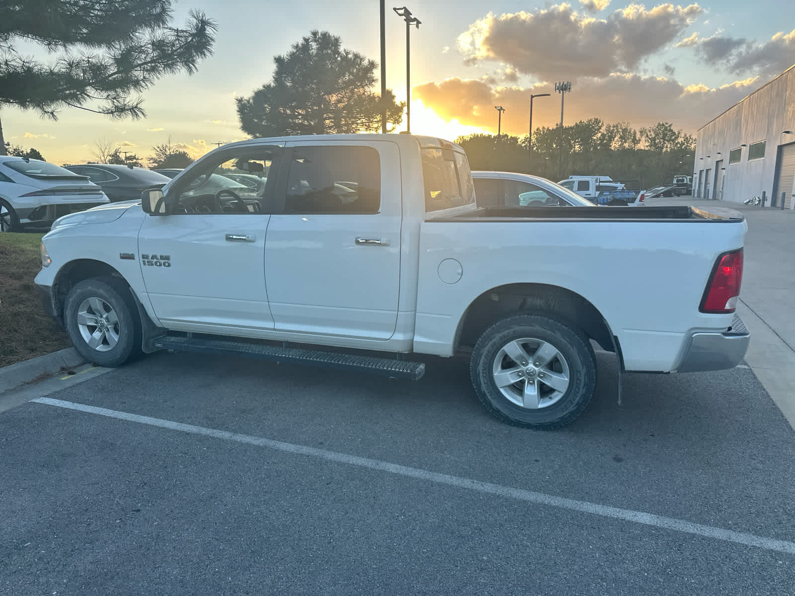 Used 2015 RAM Ram 1500 SLT with VIN 1C6RR7LT5FS617345 for sale in Kansas City