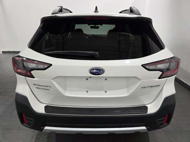 2021 Subaru Outback Limited photo 4