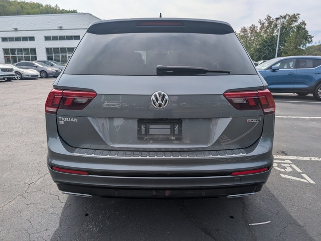 2020 Volkswagen Tiguan SE R-Line Black photo 3