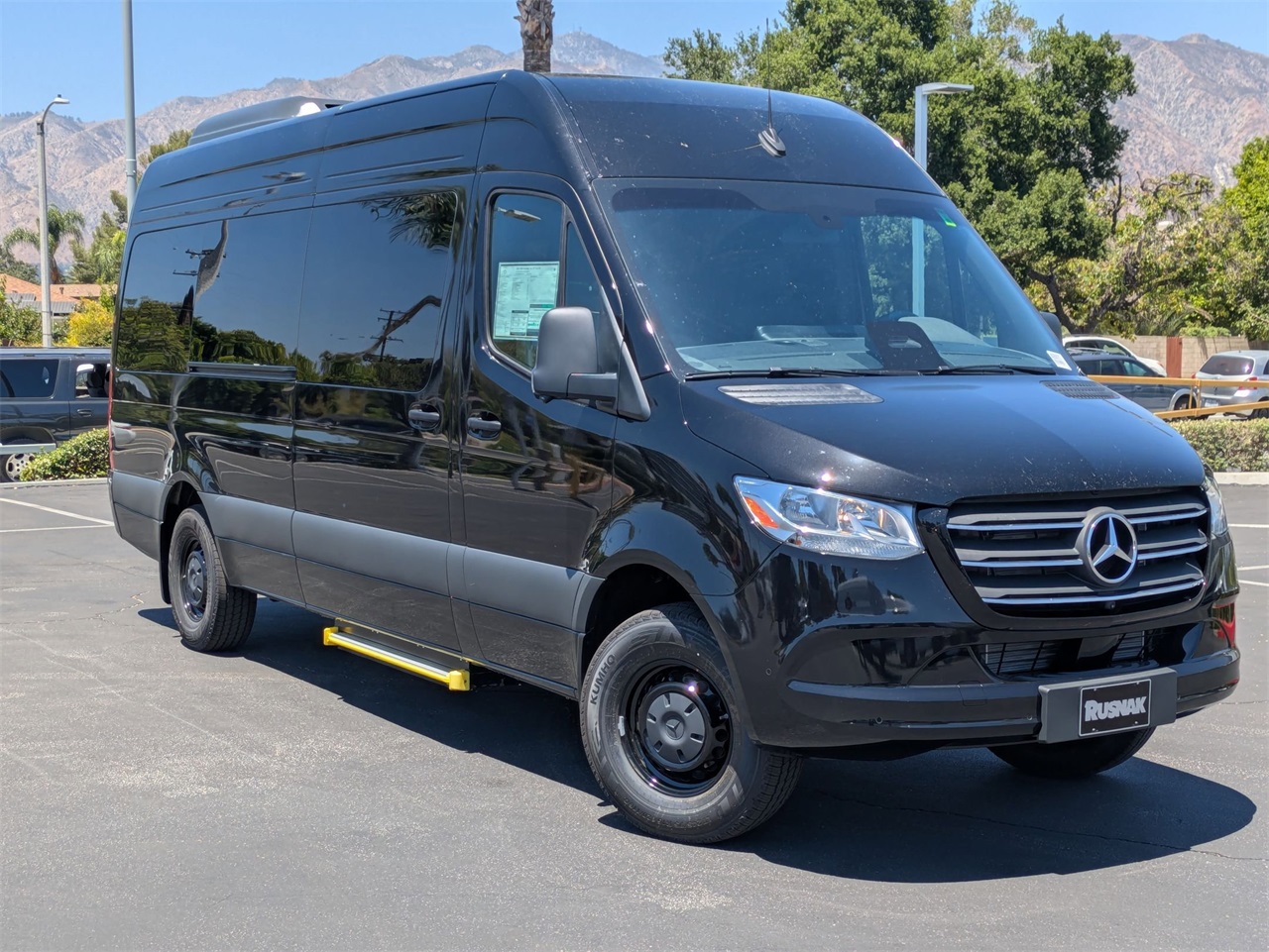 2026 Mercedes-Benz Sprinter Passenger Van Base's photo