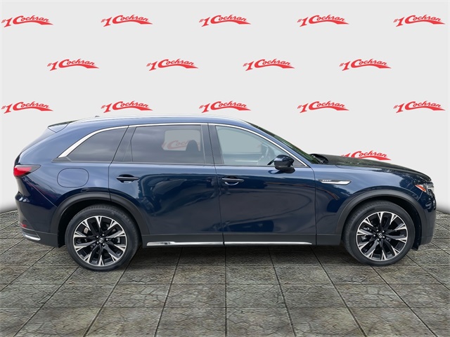 2024 Mazda CX-90 Premium photo 2