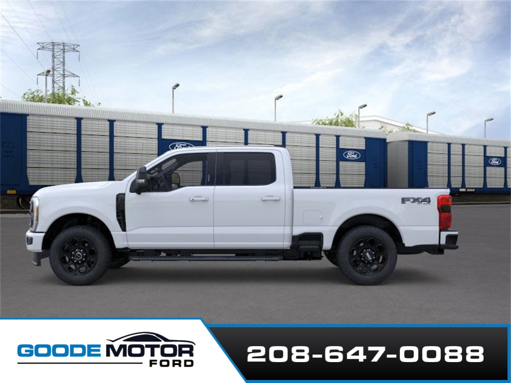 2026 Ford F-250 Lariat photo 3
