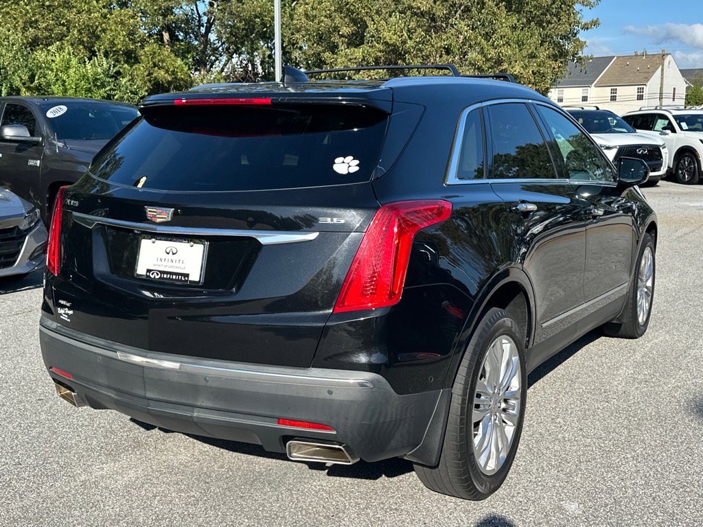 2017 Cadillac XT5 Premium Luxury photo 3