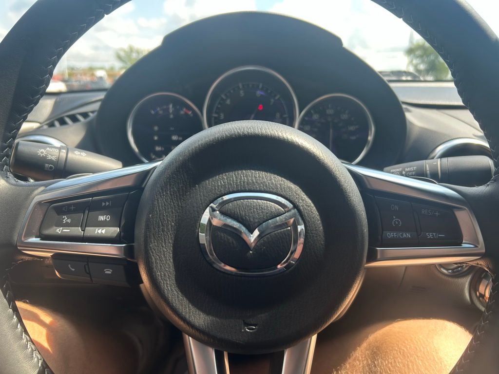 2023 Mazda MX-5 Miata RF Miata Grand Touring photo 19