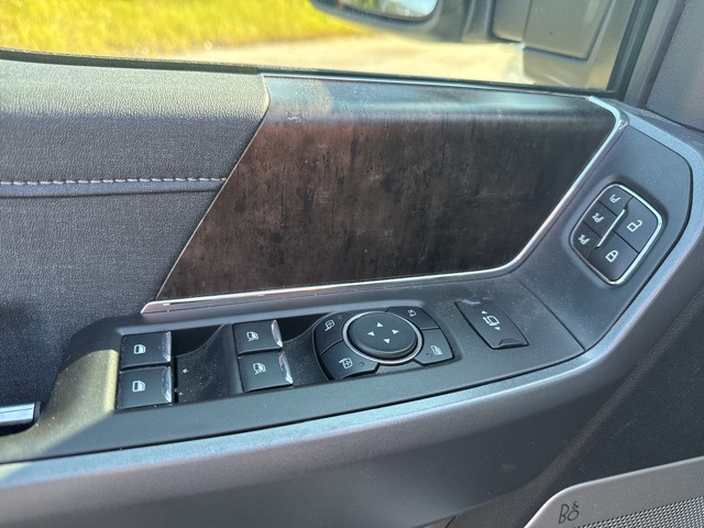 2023 Ford F-250 Lariat photo 19