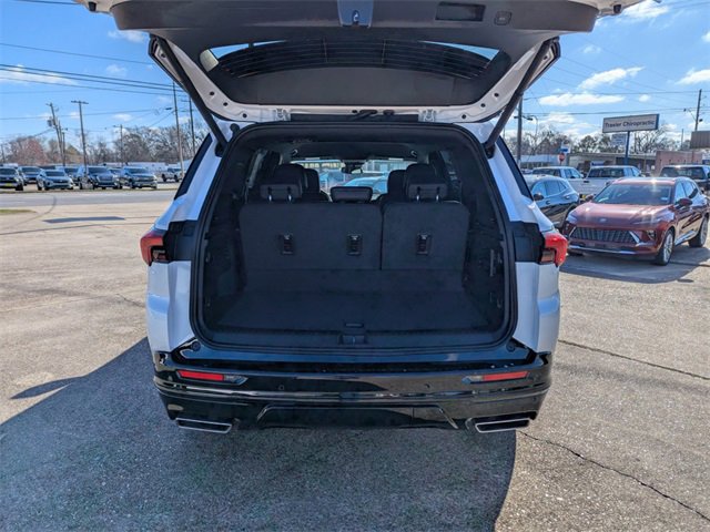 2025 Buick Enclave Sport Touring photo 6