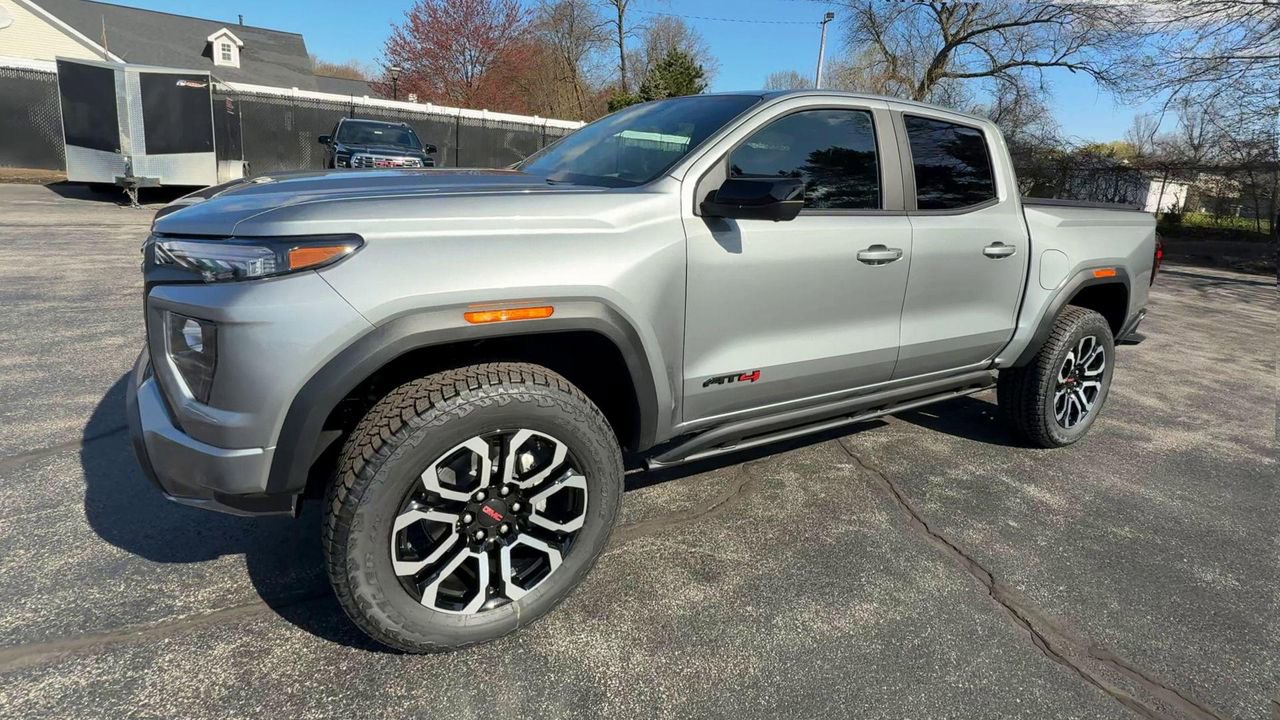 2025 Gmc Canyon AT4 photo 4