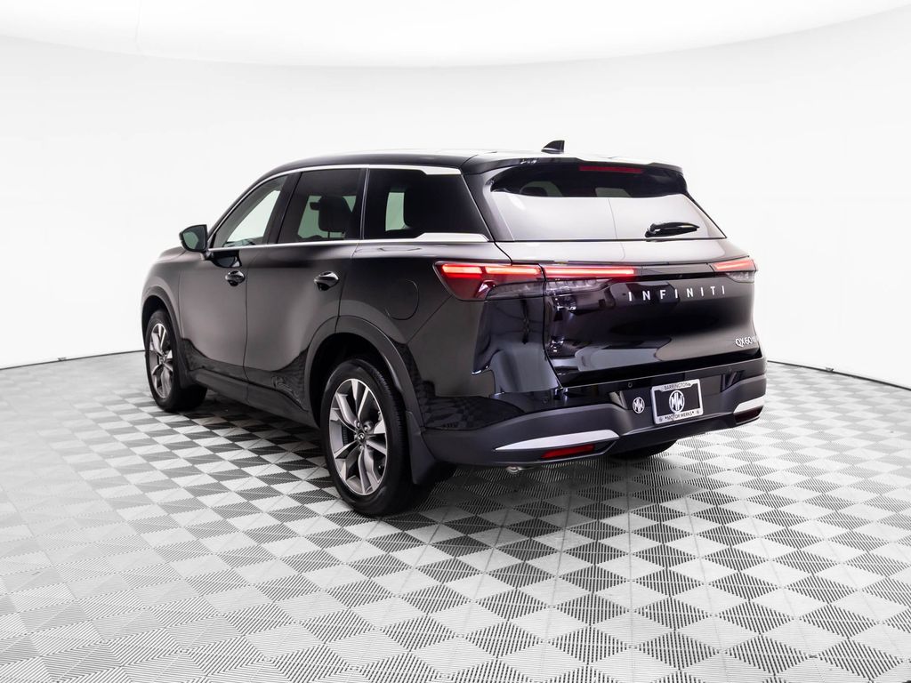 2026 Infiniti QX60 Pure photo 3