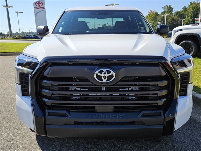 2026 Toyota Tundra SR CrewMax photo 2
