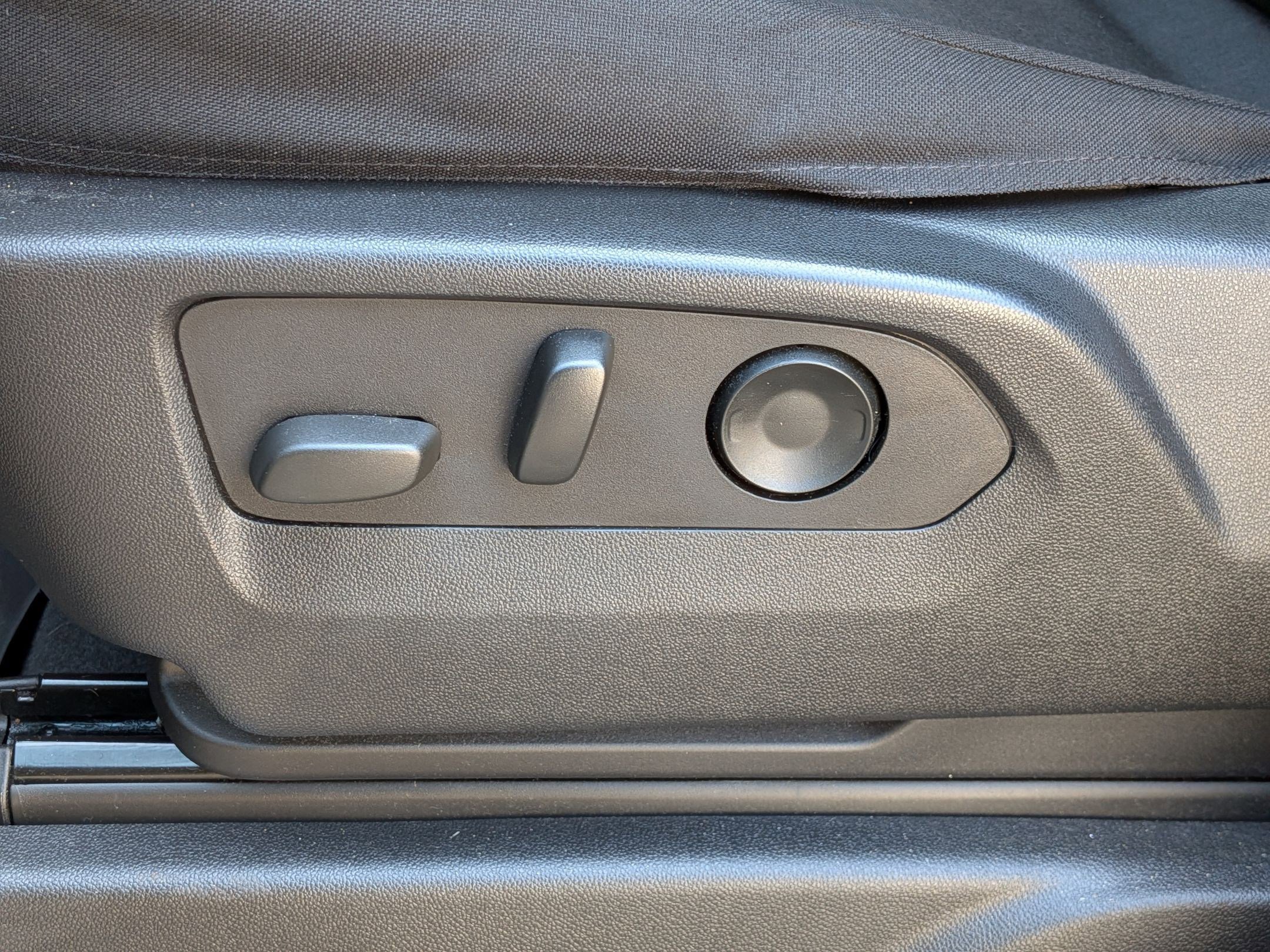 2023 Chevrolet Tahoe LT photo 8
