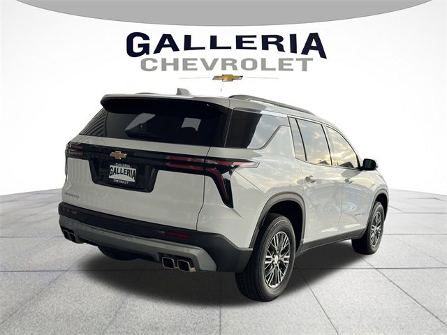 2025 Chevrolet Traverse photo 4