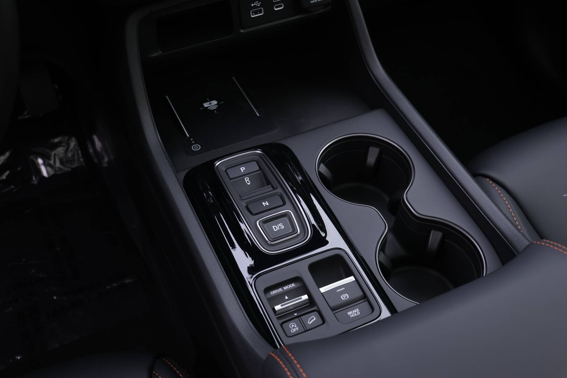 2025 Honda Pilot TrailSport photo 9
