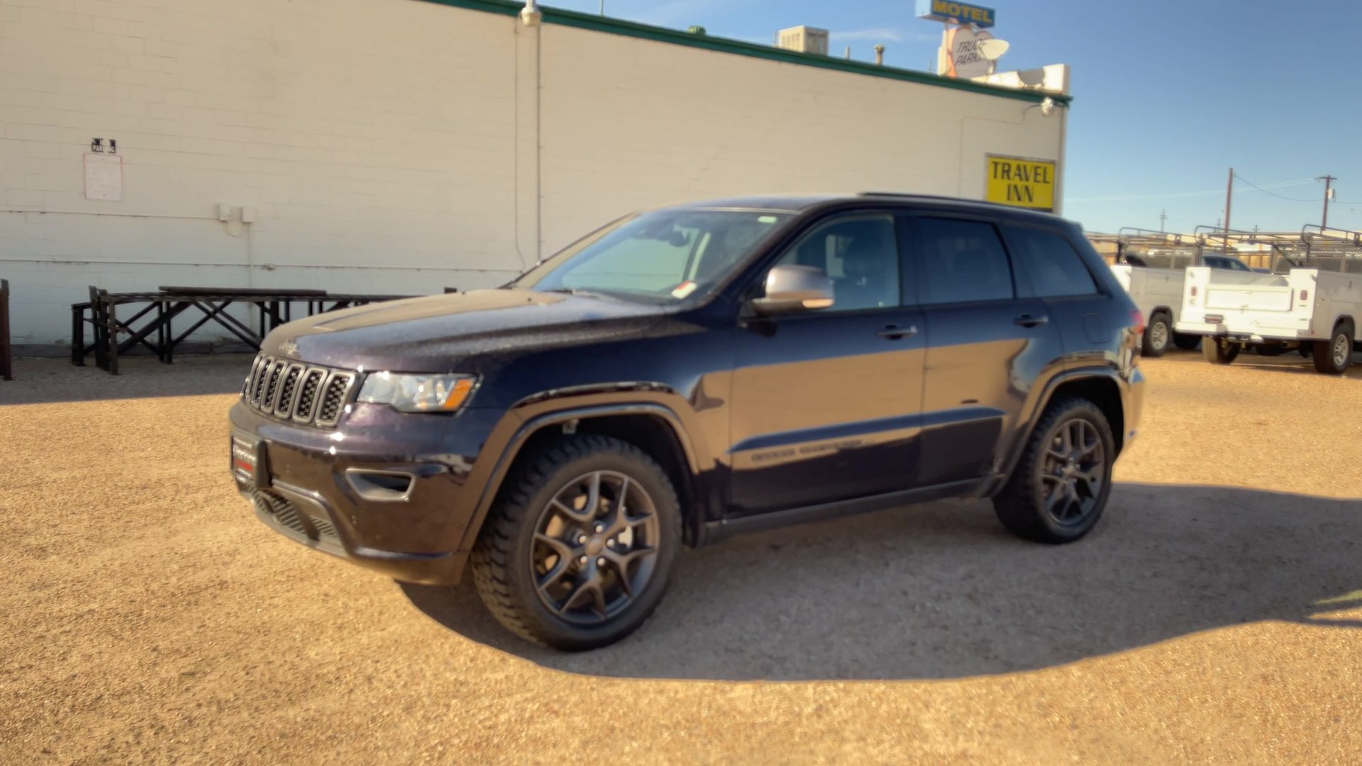 2021 Jeep Grand Cherokee Anniversary Edition photo 30