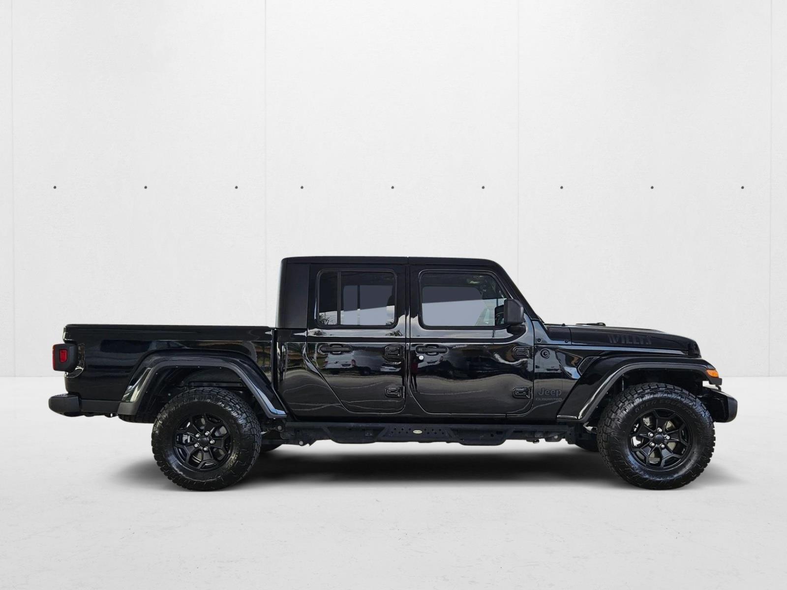 2022 Jeep Gladiator Willys photo 4