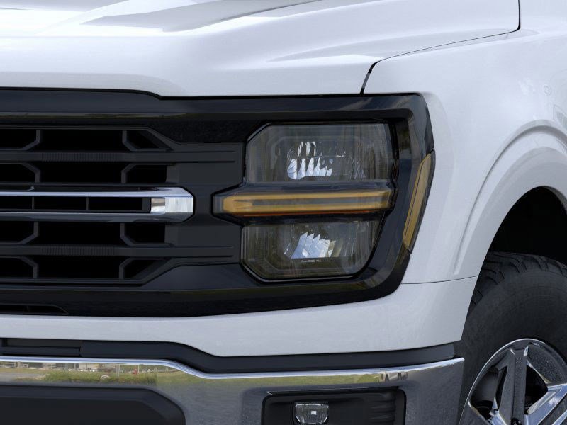 2025 Ford F-150 XLT photo 17