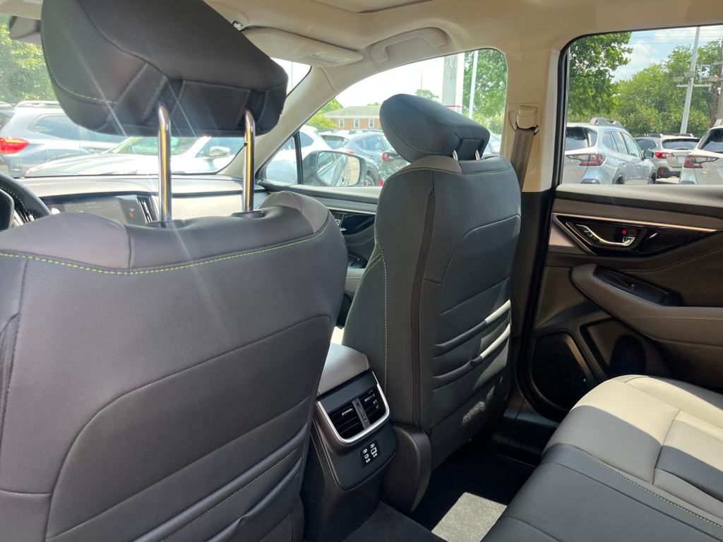 2025 Subaru Outback Onyx Edition photo 24