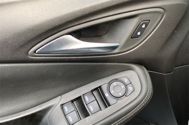 2024 Buick Encore GX Sport Touring photo 27