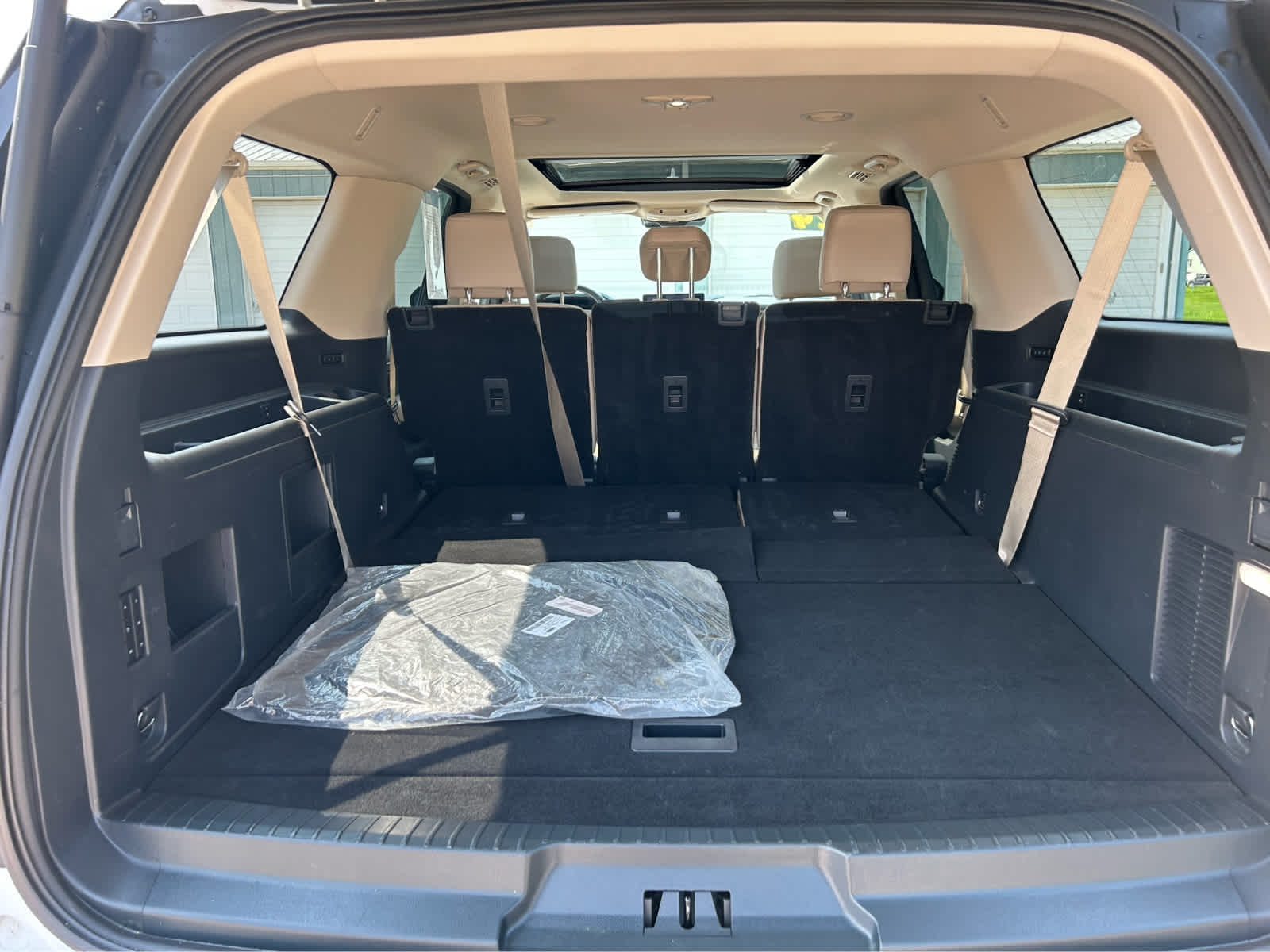 2024 Ford Expedition MAX XLT photo 11