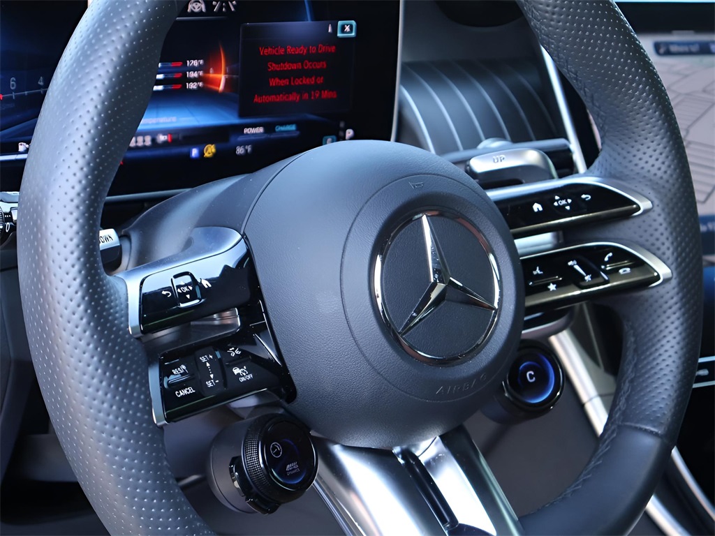 2024 Mercedes Benz GLC 43 AMG 4MATIC photo 19