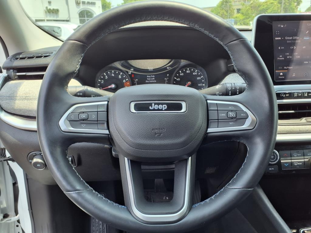 2022 Jeep Compass Latitude photo 16