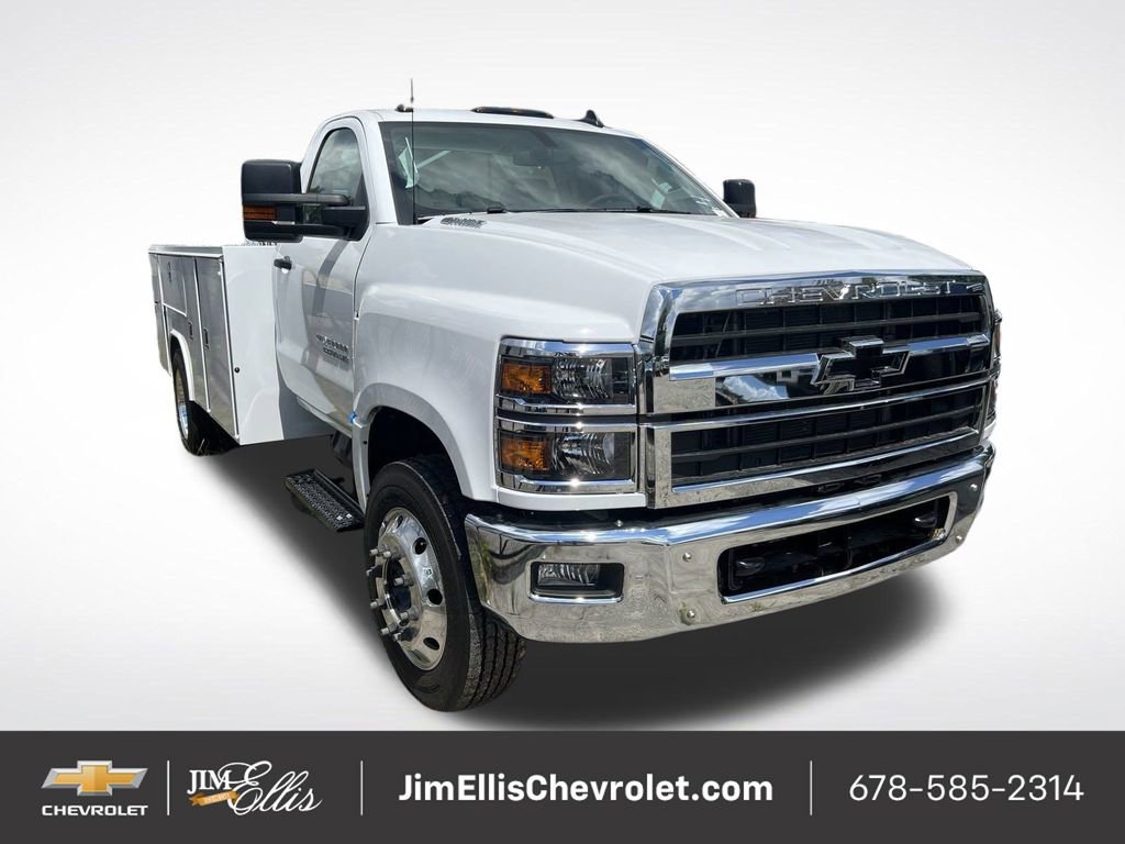 2024 Chevrolet Silverado 4500 Medium Duty Chassis Cab Work Truck's photo