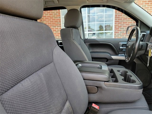 2015 Chevrolet Silverado 1500 LT photo 14