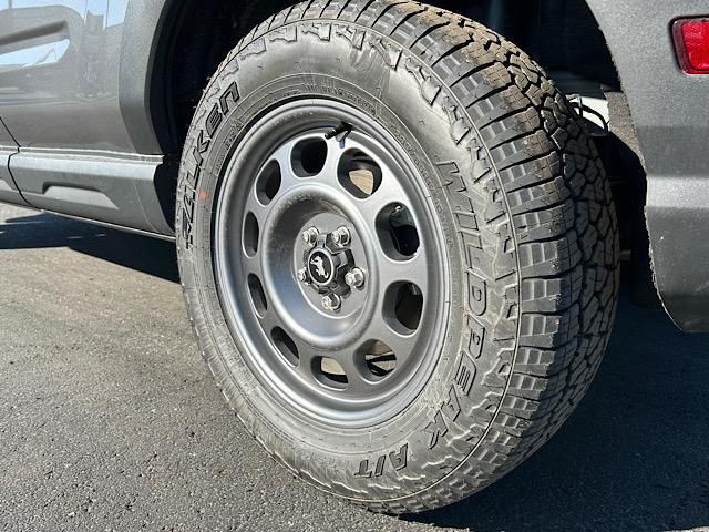 2024 Ford Bronco Sport Badlands photo 35