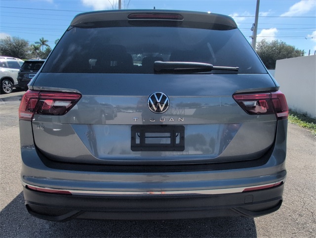 2023 Volkswagen Tiguan SE photo 12