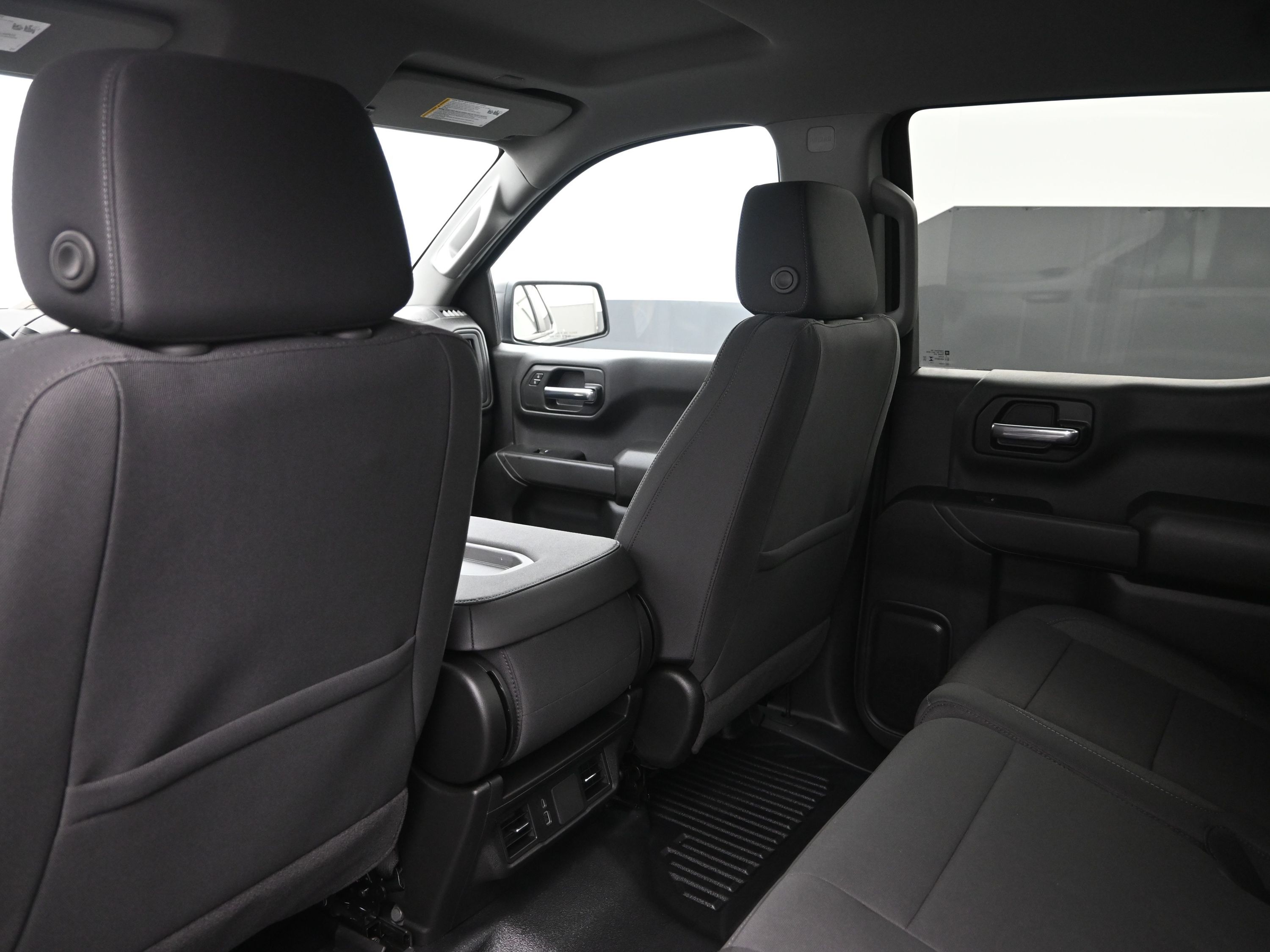 2025 Gmc Sierra Base photo 10