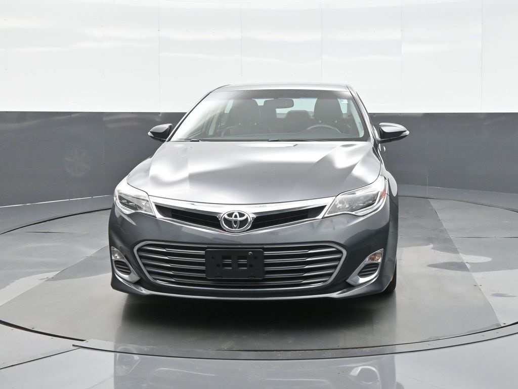 2014 Toyota Avalon XLE photo 2