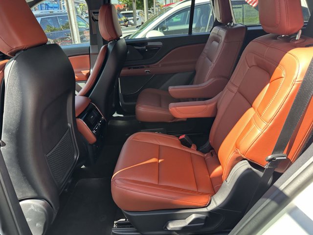 2025 Lincoln Aviator Reserve photo 11