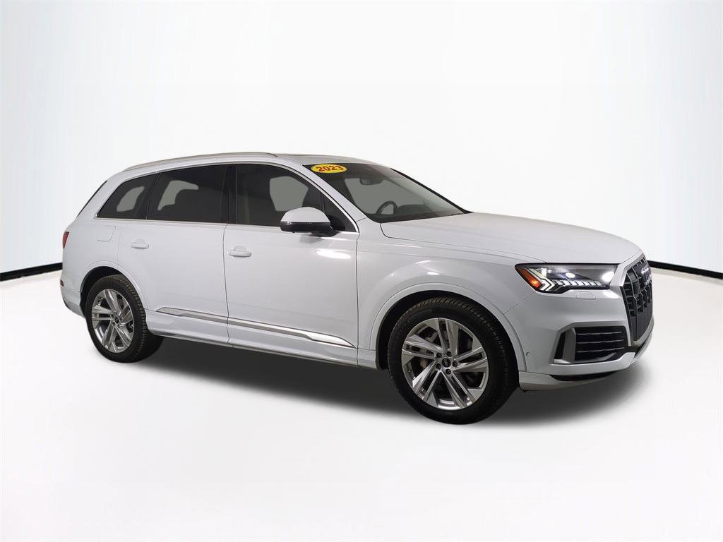 2023 Audi Q7 Prestige's photo