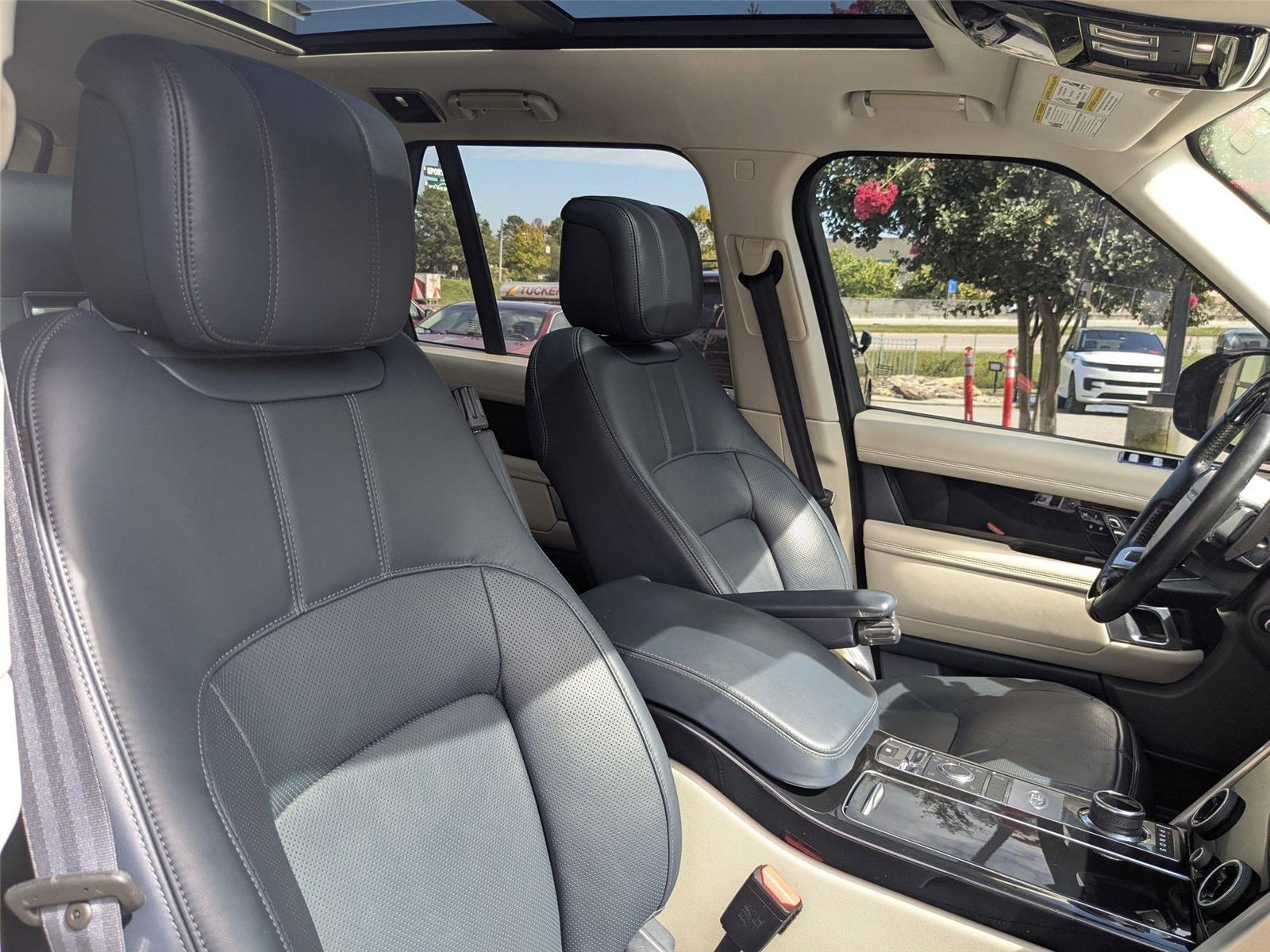 2019 Land Rover Range Rover photo 31