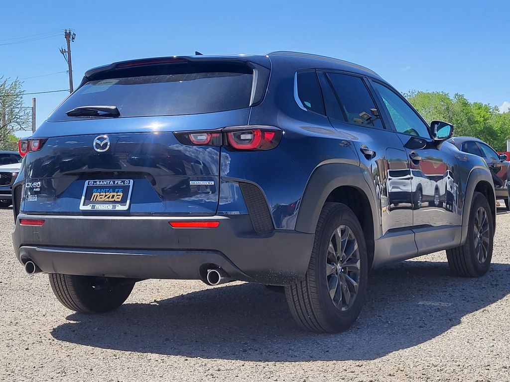 2025 Mazda CX-50 2.5 S Premium photo 3