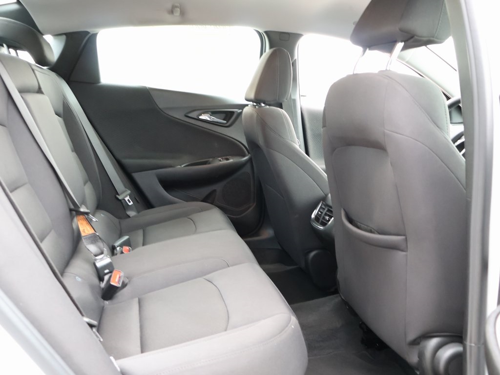 2023 Chevrolet Malibu 1LT photo 12
