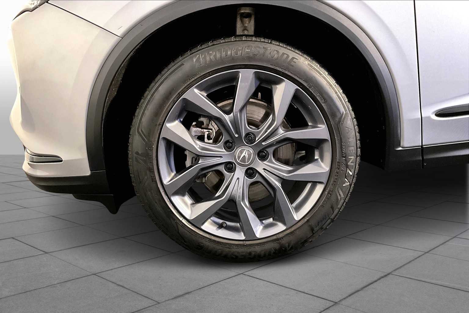 2023 Acura MDX SH-AWD A-Spec photo 10