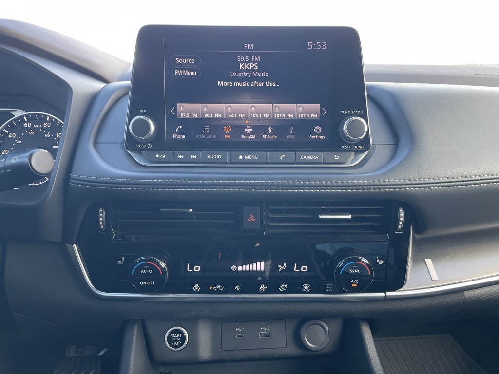 2022 Nissan Rogue SV photo 15