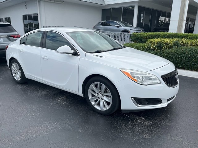 2016 Buick Regal Base