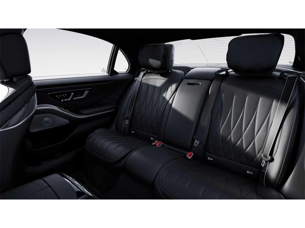 2025 Mercedes Benz S AMG 63 4MATIC photo 2