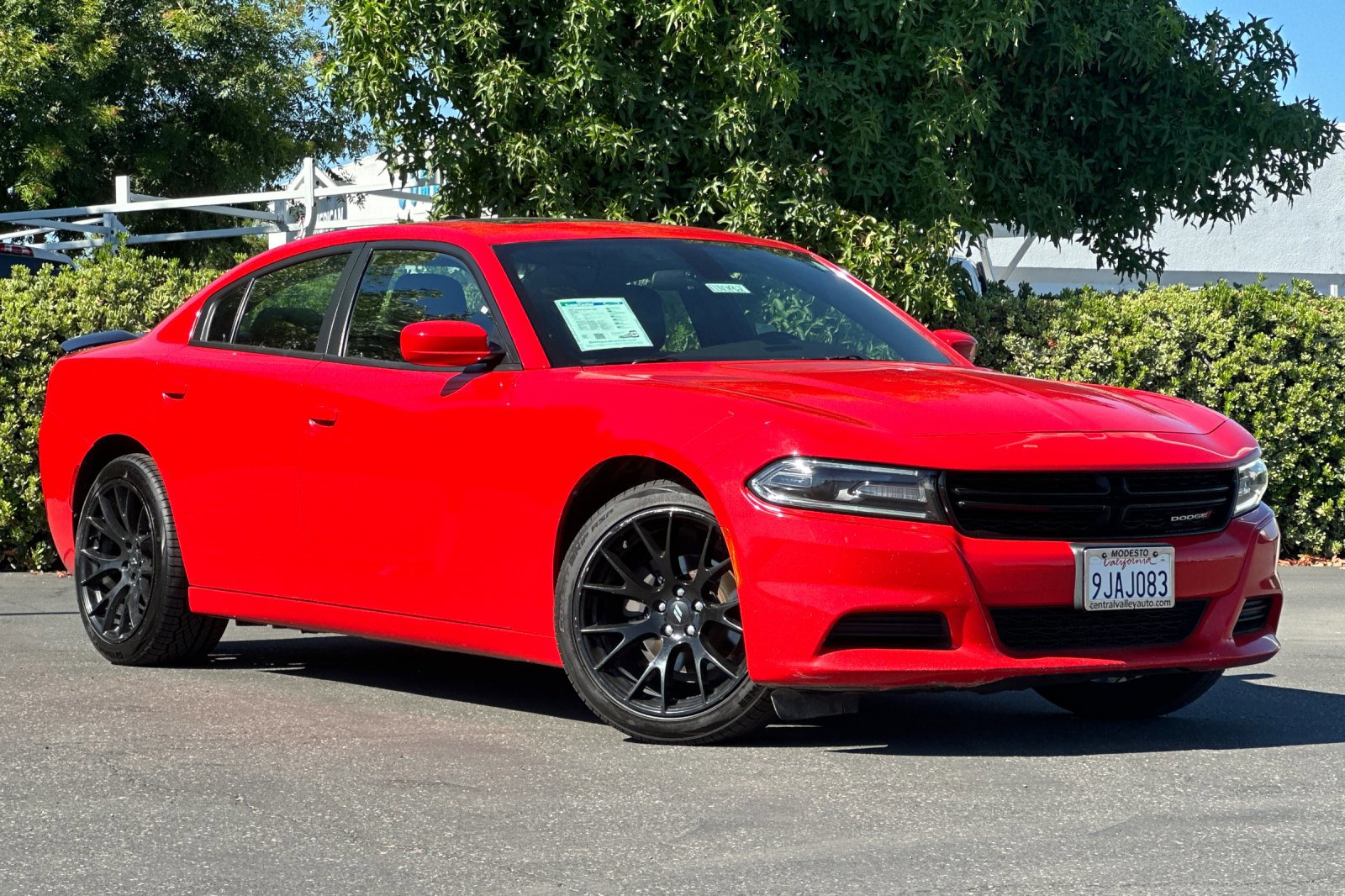 2021 Dodge Charger SXT photo 2
