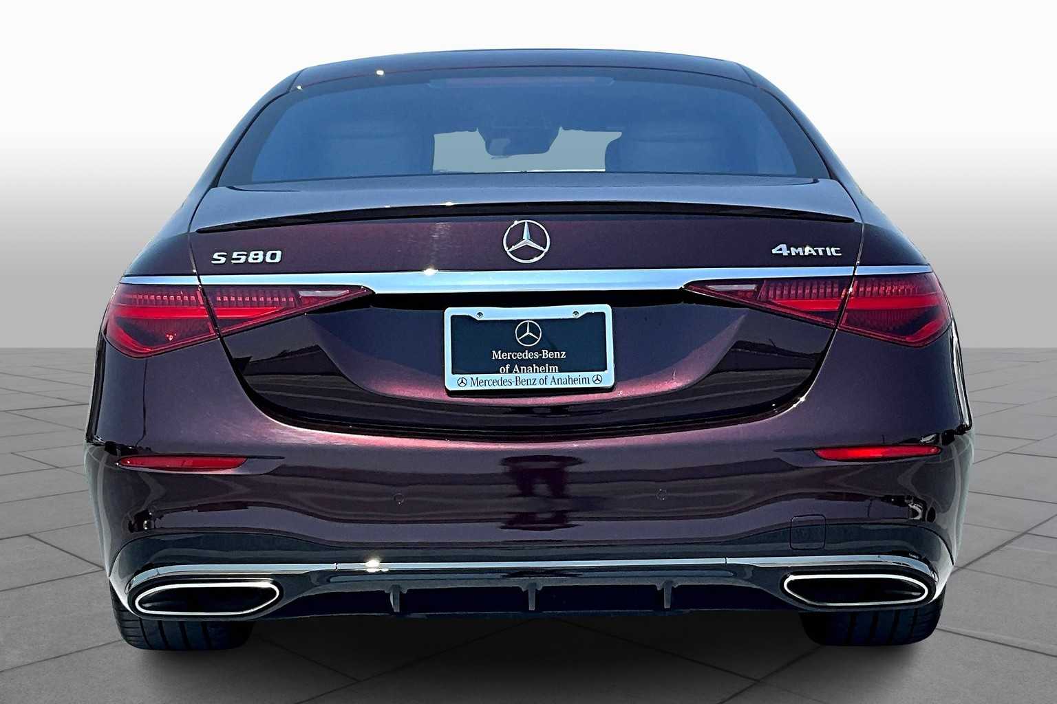 2023 Mercedes Benz S 580 4MATIC photo 4
