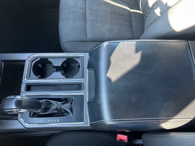 2019 Ford F-150 XLT photo 17